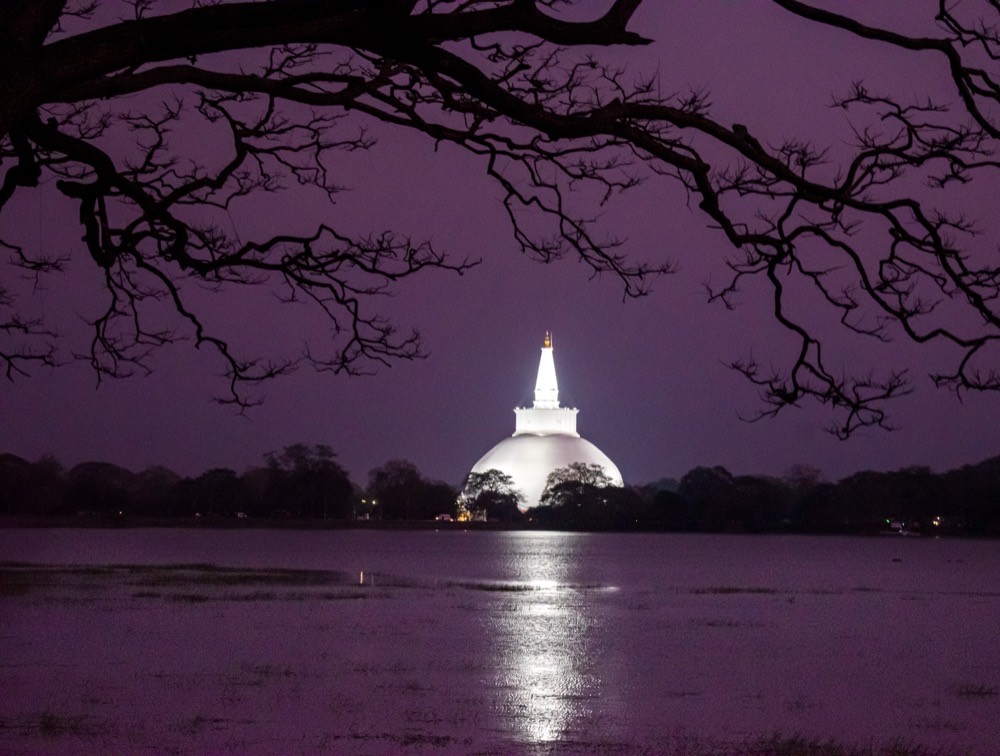 Ruwanwelisaya stupa floodlit at night