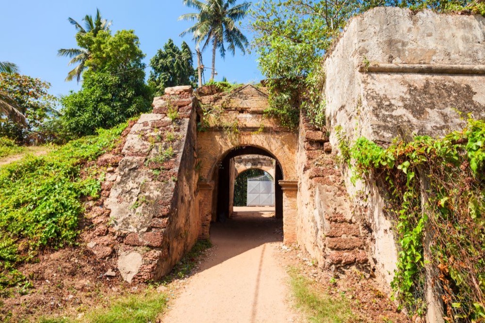 The old Dutch Fort gateway, Negombo
