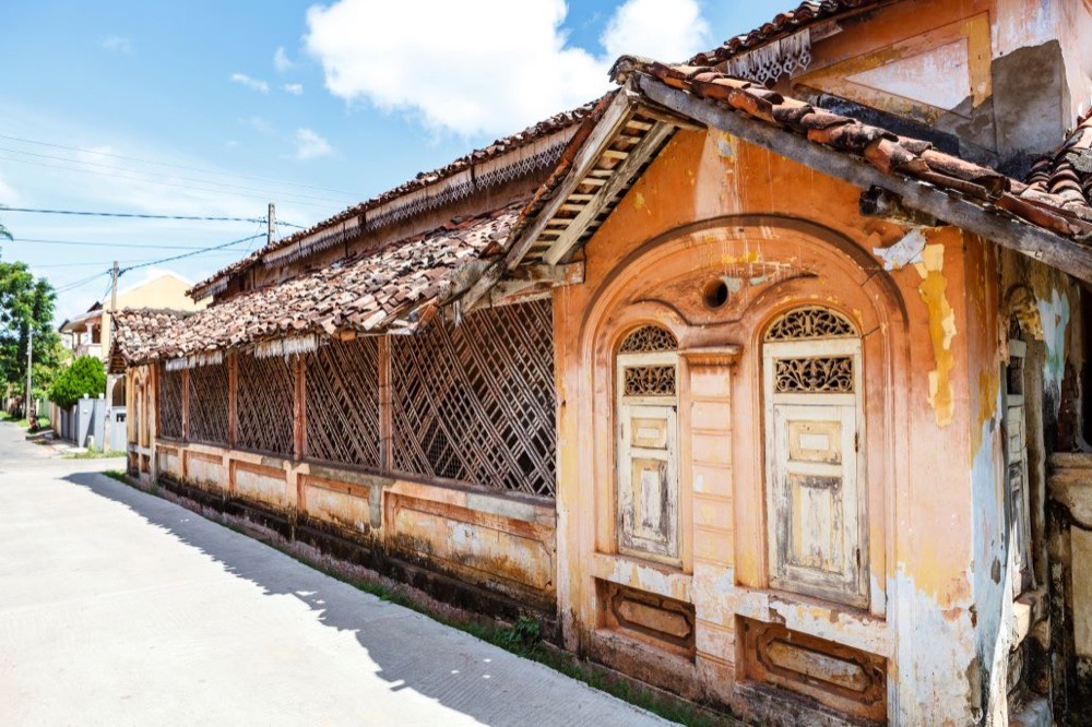 Colonial-era building in Negombo old town